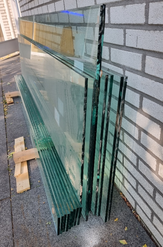 Materialet på plats i verkstaden