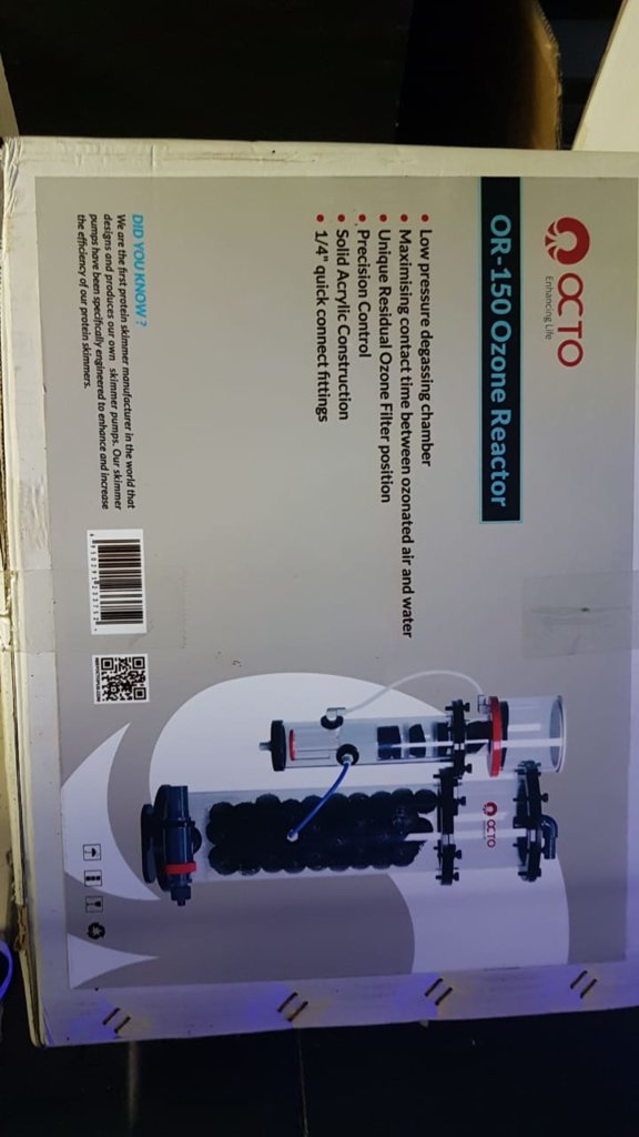 Kartongen till Reef Octopus OR-150 ozonreaktor